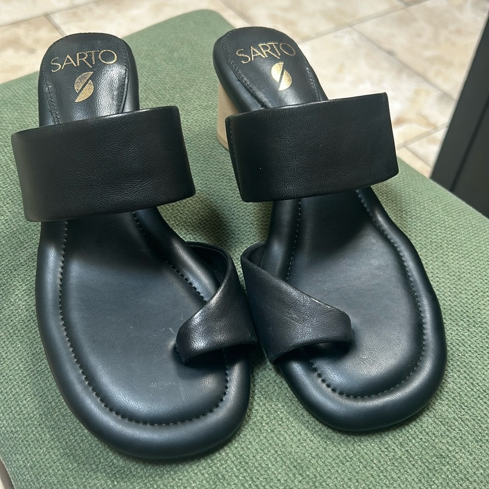 Sarto heel sandal 6.5